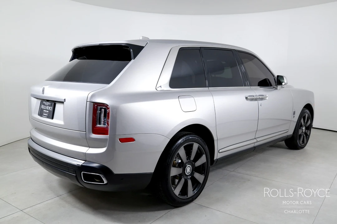 2021 Rolls-Royce Cullinan - Image 2 of 21