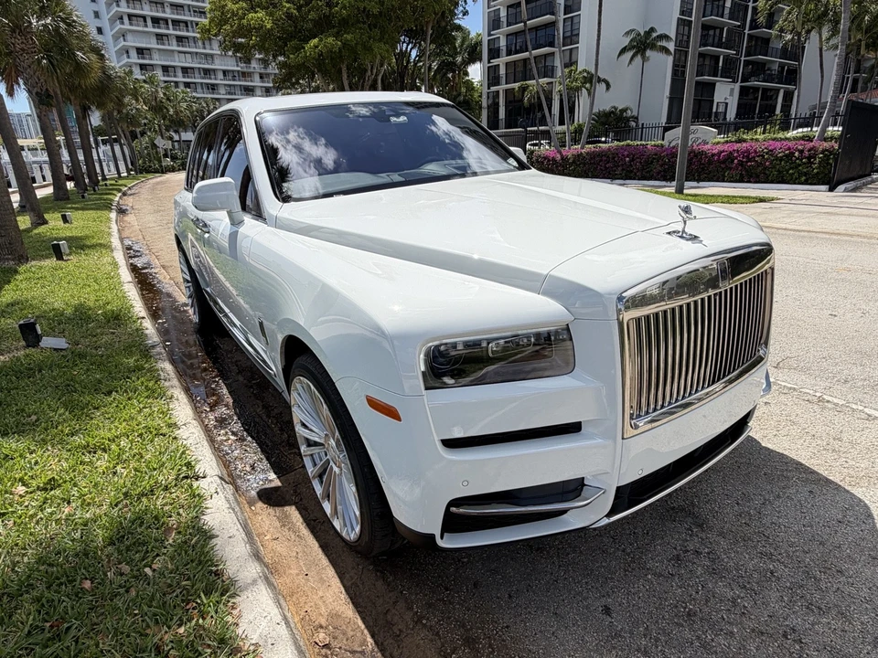 2021 Rolls-Royce Cullinan - Image 8 of 31