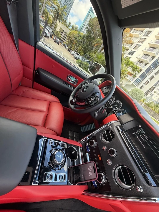 2021 Rolls-Royce Cullinan - Image 25 of 31