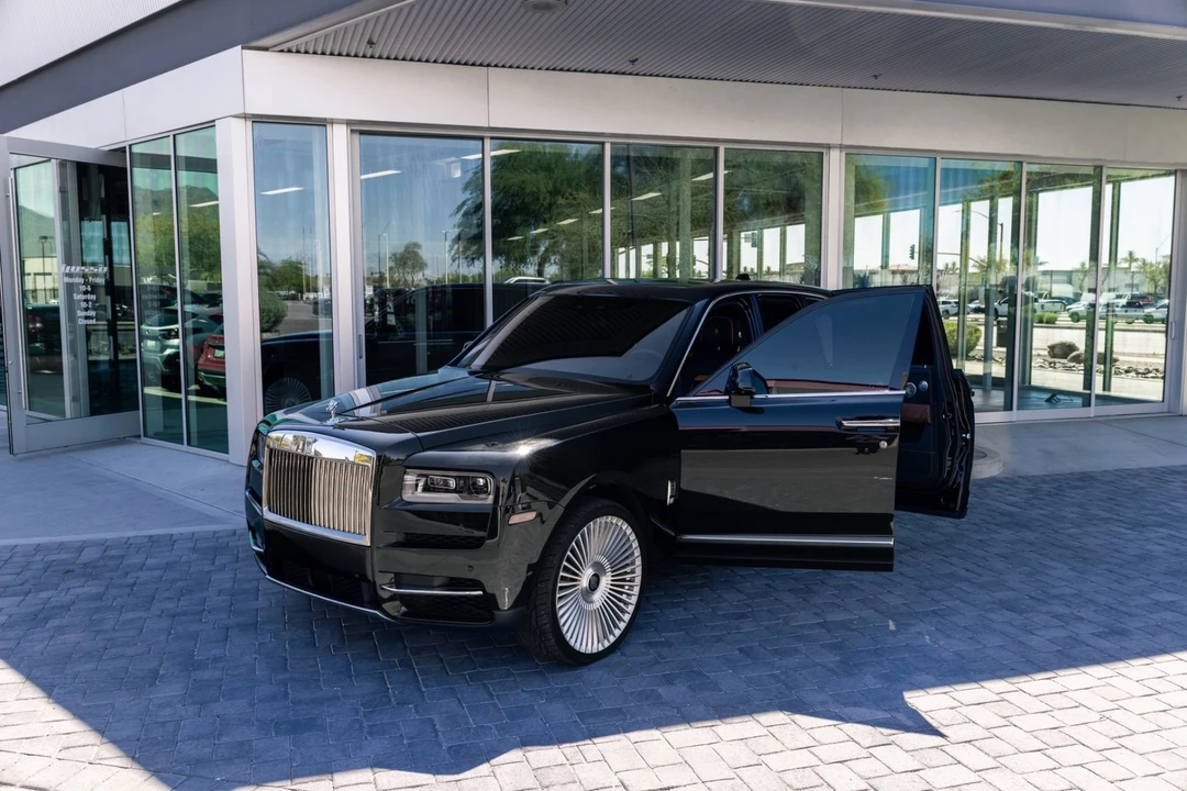 2021 Rolls-Royce Cullinan - Image 11 of 21