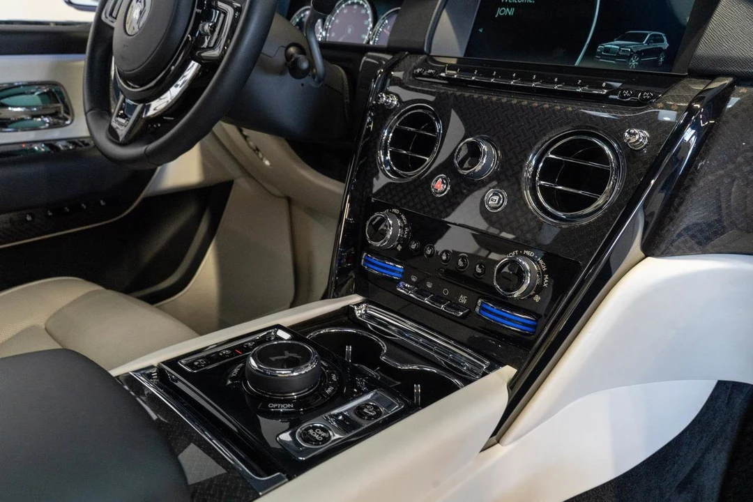 2021 Rolls-Royce Cullinan - Image 22 of 31