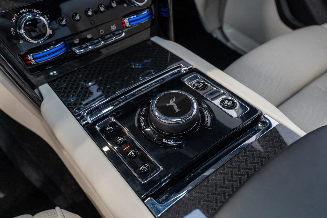 2021 Rolls-Royce Cullinan - Image 6 of 31
