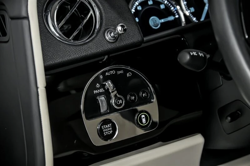 2021 Rolls-Royce Cullinan - Image 29 of 31