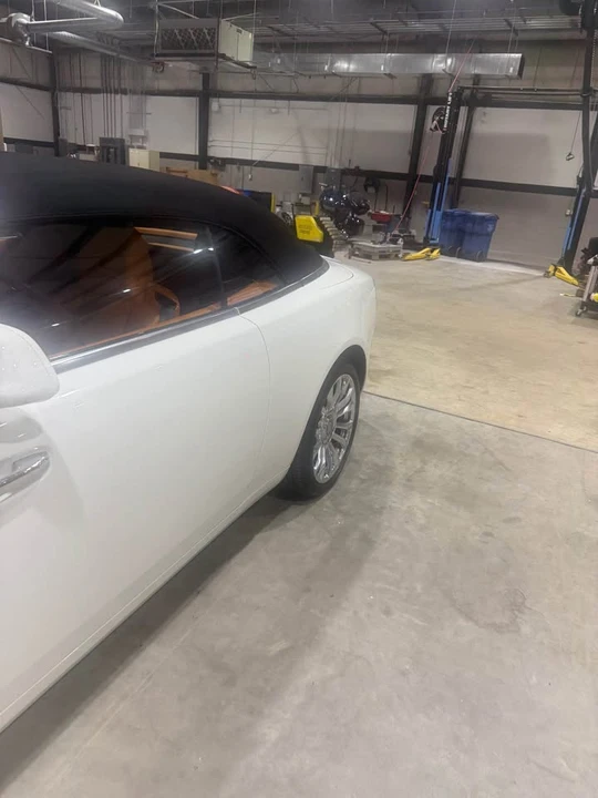 2021 Rolls-Royce Dawn - Image 3 of 9