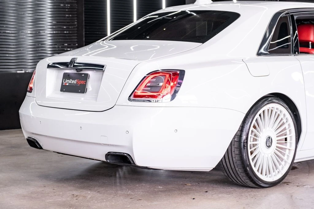 2021 Rolls-Royce Ghost 2nd Gen - Image 30 of 31