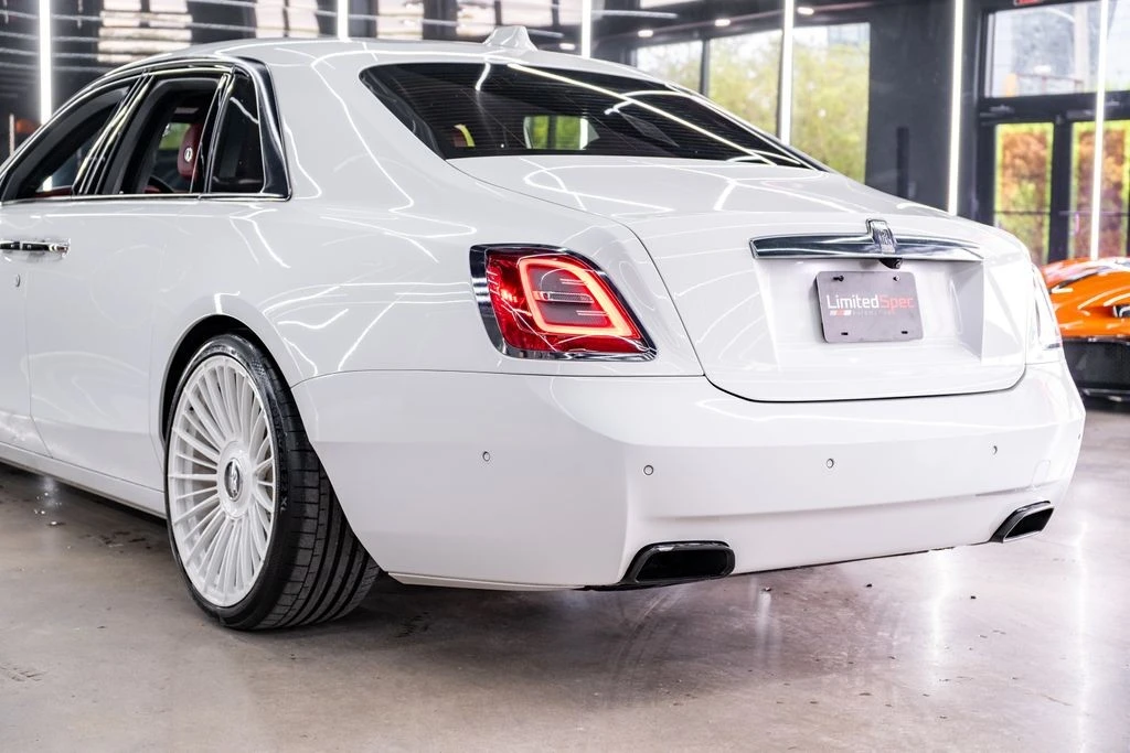 2021 Rolls-Royce Ghost 2nd Gen - Image 28 of 31