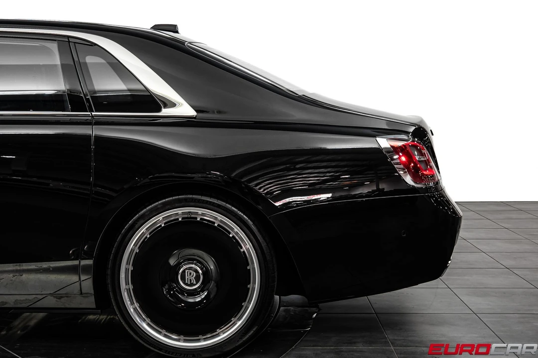 2021 Rolls-Royce Ghost 2nd Gen - Image 17 of 31