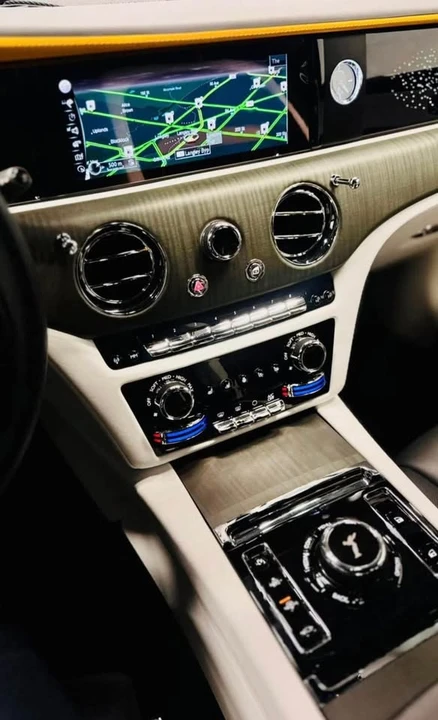 2021 Rolls-Royce Ghost 2nd Gen - Image 17 of 20
