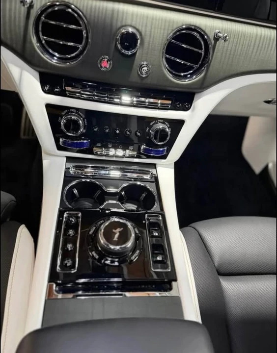 2021 Rolls-Royce Ghost 2nd Gen - Image 8 of 20