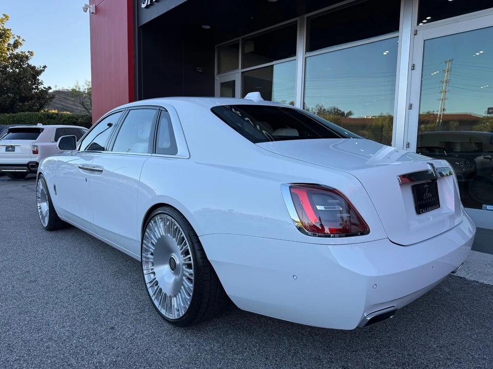 2021 Rolls-Royce Ghost 2nd Gen - Image 9 of 21