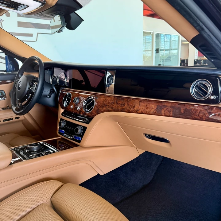 2021 Rolls-Royce Ghost 2nd Gen - Image 19 of 31