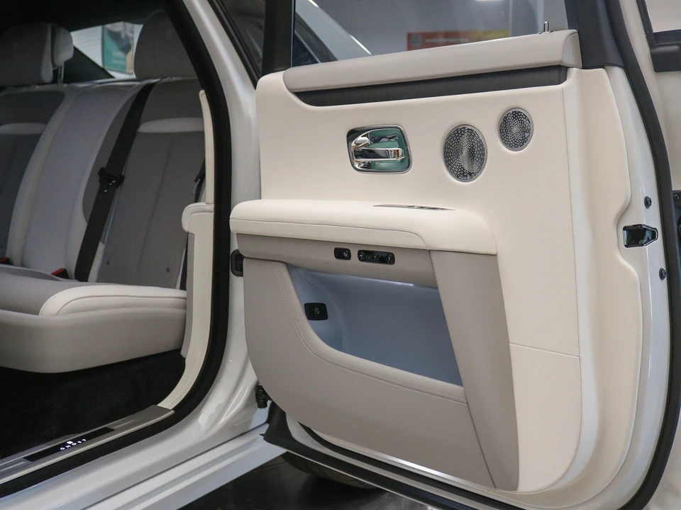 2021 Rolls-Royce Ghost 2nd Gen - Image 30 of 31