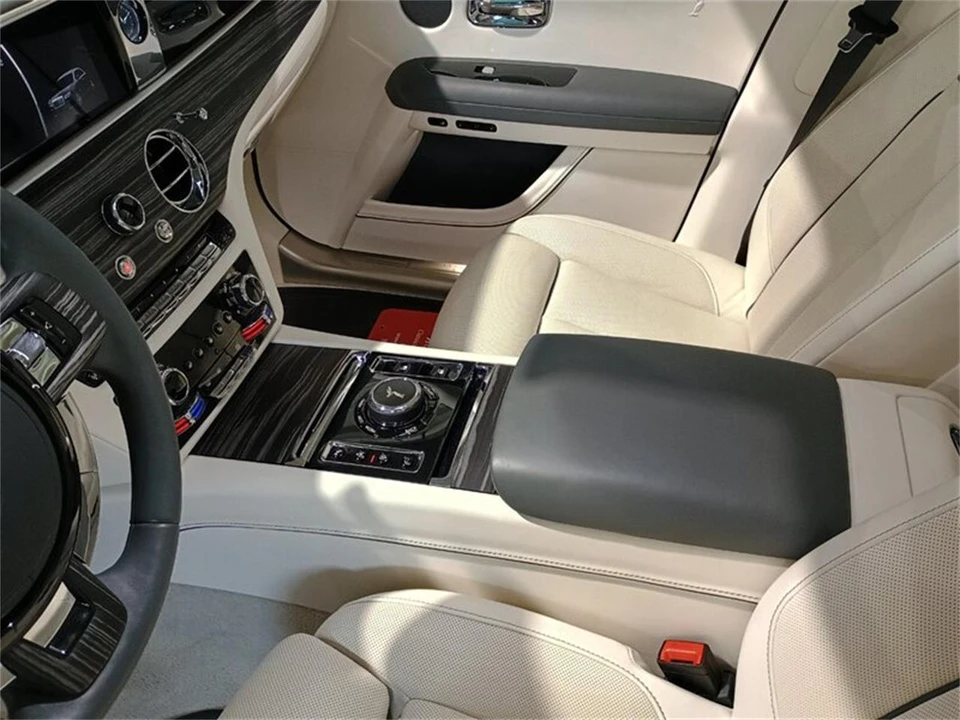 2021 Rolls-Royce Ghost 2nd Gen - Image 24 of 31