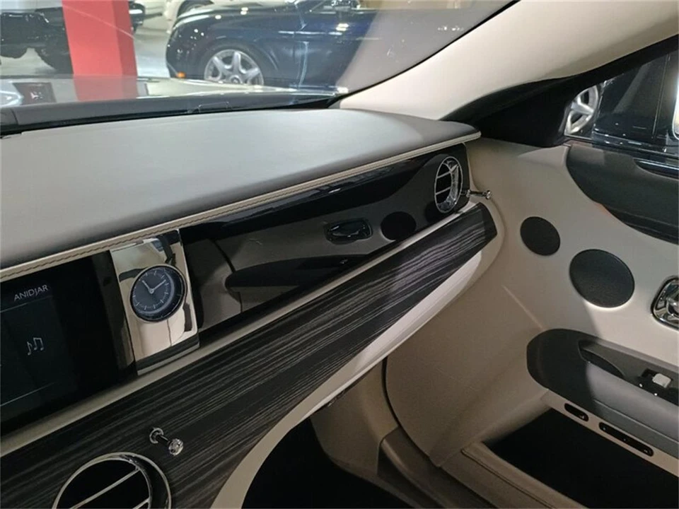 2021 Rolls-Royce Ghost 2nd Gen - Image 28 of 31