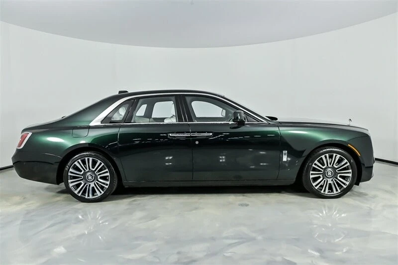 2021 Rolls-Royce Ghost 2nd Gen - Image 14 of 21