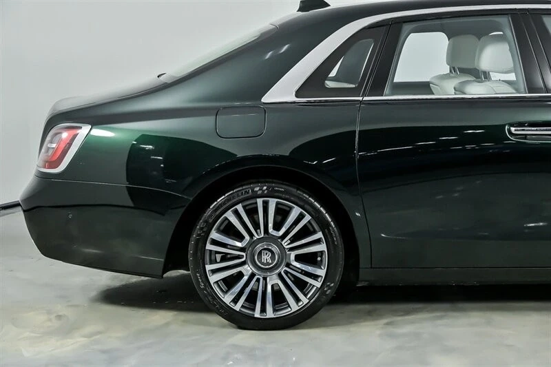 2021 Rolls-Royce Ghost 2nd Gen - Image 13 of 21