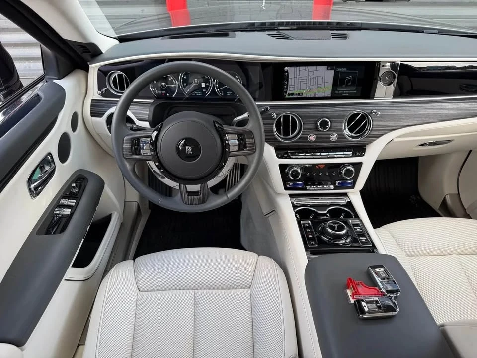 2021 Rolls-Royce Ghost 2nd Gen - Image 18 of 19