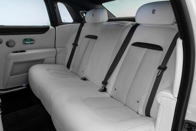 2021 Rolls-Royce Ghost 2nd Gen - Image 18 of 30
