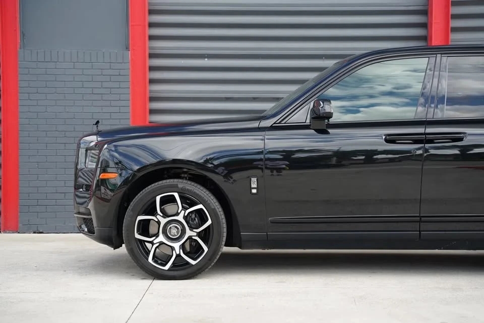 2021 Rolls-Royce Cullinan - Image 8 of 20