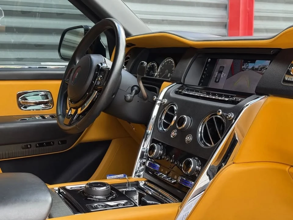 2021 Rolls-Royce Cullinan - Image 17 of 20