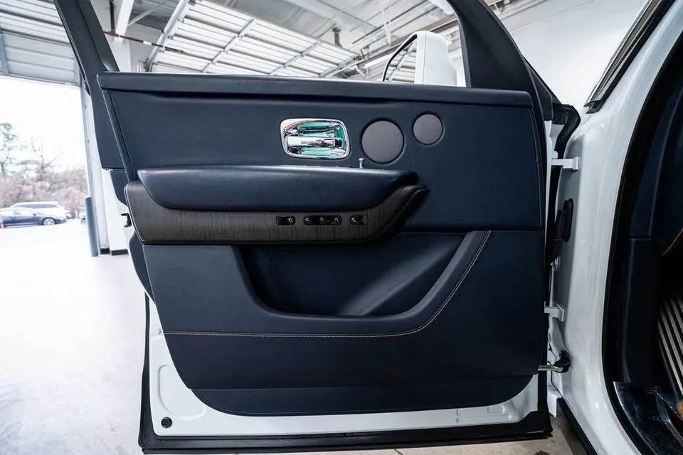 2021 Rolls-Royce Cullinan - Image 8 of 20