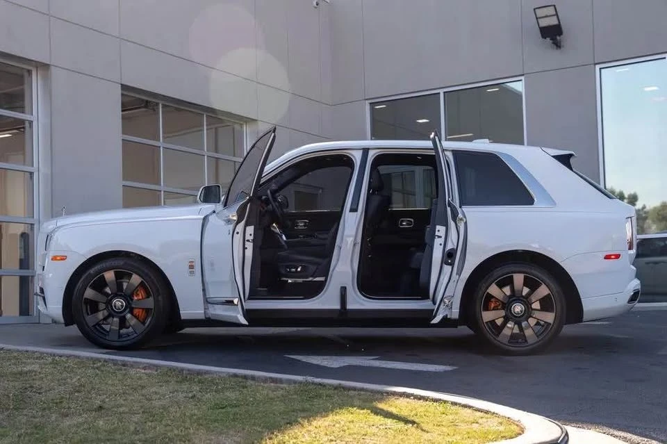 2021 Rolls-Royce Cullinan - Image 7 of 20