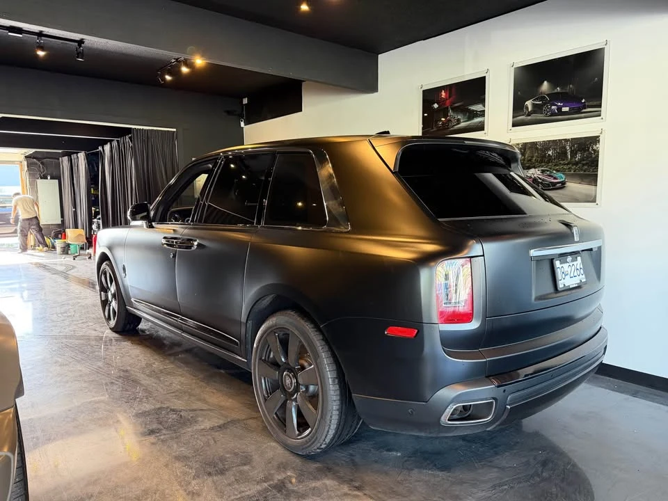 2021 Rolls-Royce Cullinan - Image 2 of 14