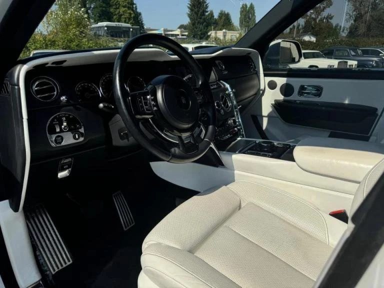 2021 Rolls-Royce Cullinan - Image 14 of 20