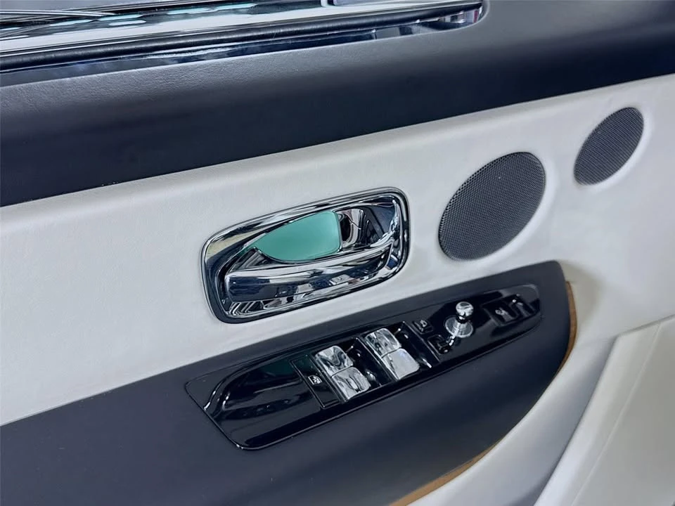 2021 Rolls-Royce Cullinan - Image 13 of 20