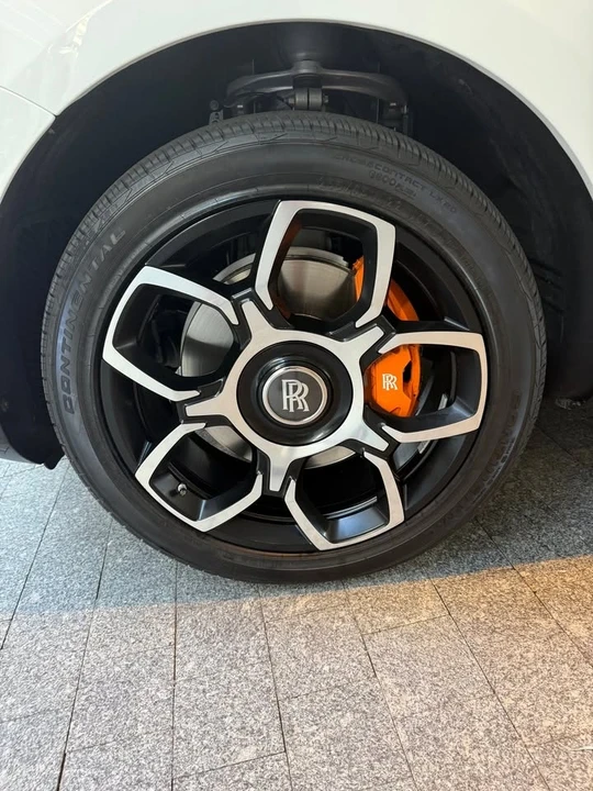 2021 Rolls-Royce Cullinan Black Badge - Image 7 of 20