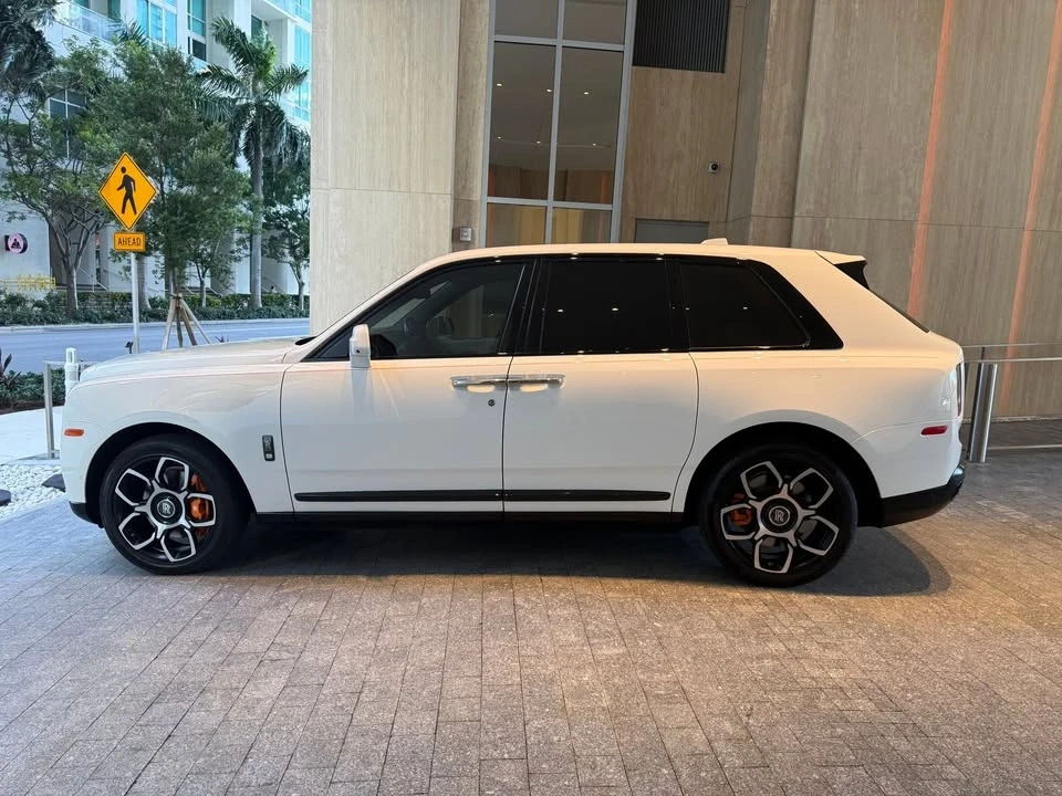 2021 Rolls-Royce Cullinan Black Badge - Image 3 of 20