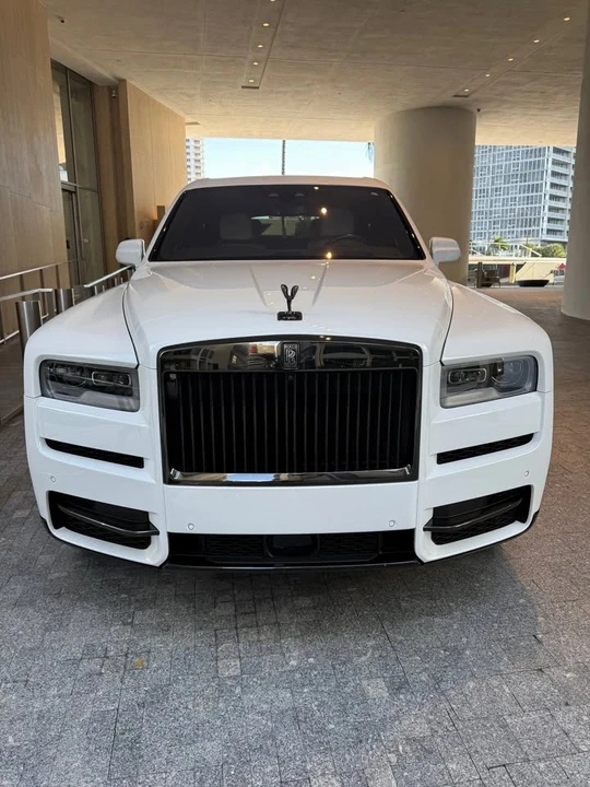 2021 Rolls-Royce Cullinan Black Badge - Image 2 of 20