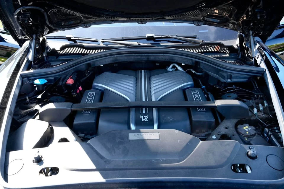 2021 Rolls-Royce Cullinan Black Badge - Image 9 of 14