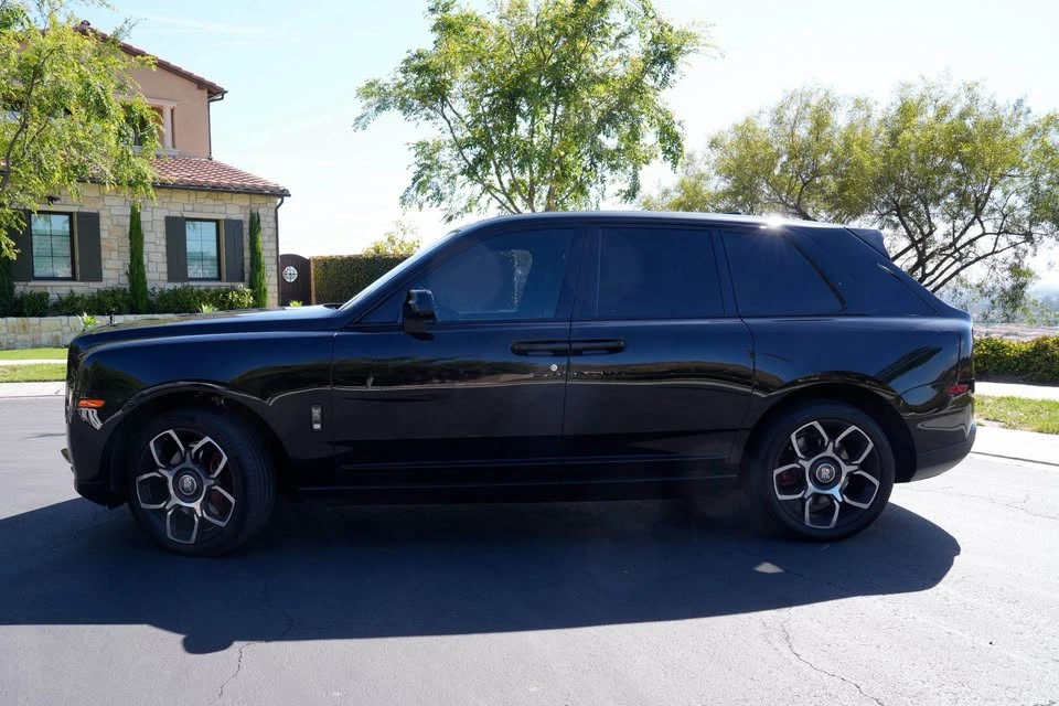 2021 Rolls-Royce Cullinan Black Badge - Image 2 of 14
