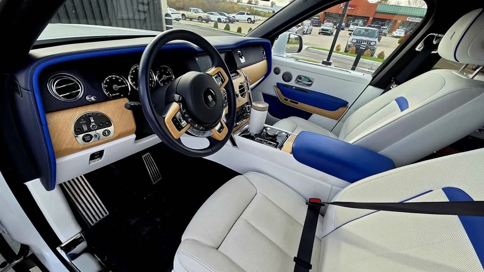 2021 Rolls-Royce Cullinan - Image 11 of 20