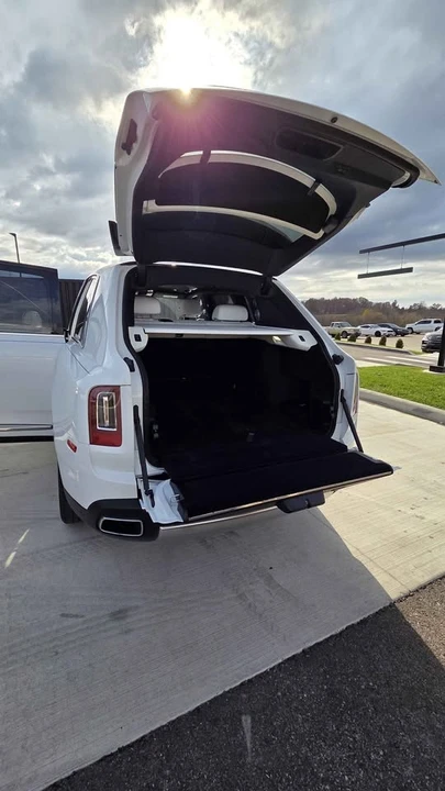 2021 Rolls-Royce Cullinan - Image 6 of 20