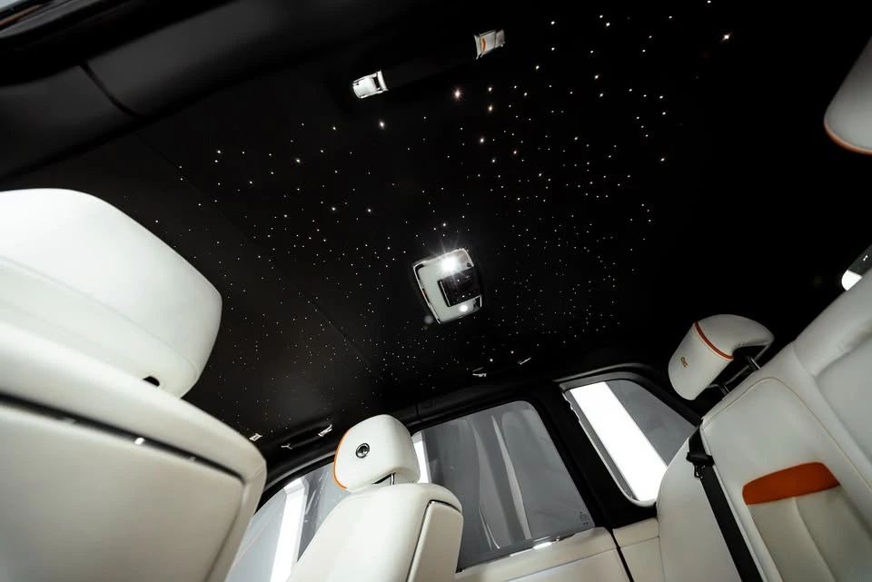 2021 Rolls-Royce Cullinan Black Badge - Image 8 of 19