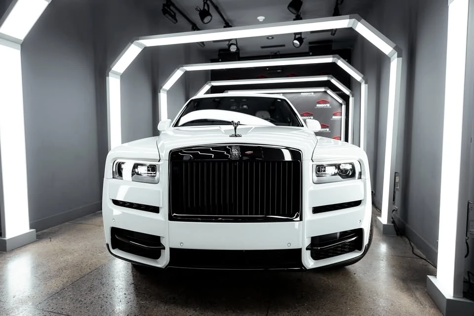 2021 Rolls-Royce Cullinan Black Badge - Image 11 of 19