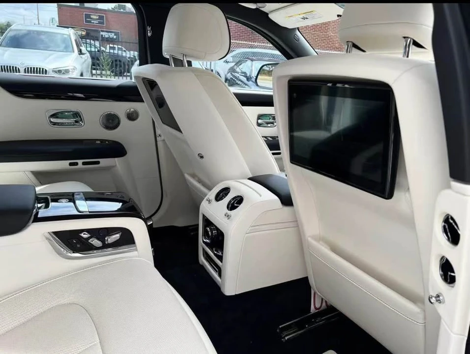 2021 Rolls-Royce Ghost 2nd Gen - Image 15 of 15