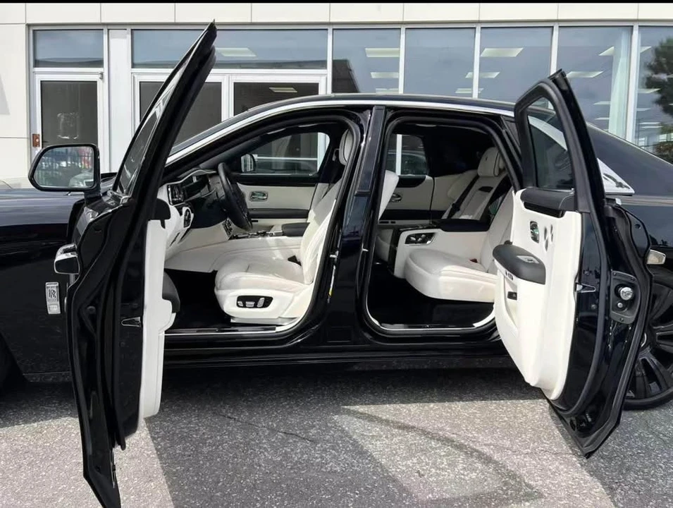 2021 Rolls-Royce Ghost 2nd Gen - Image 13 of 15