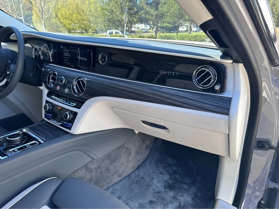 2021 Rolls-Royce Ghost 2nd Gen - Image 10 of 19