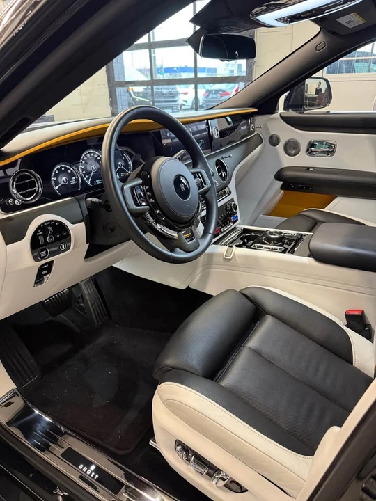 2021 Rolls-Royce Ghost 2nd Gen - Image 8 of 14