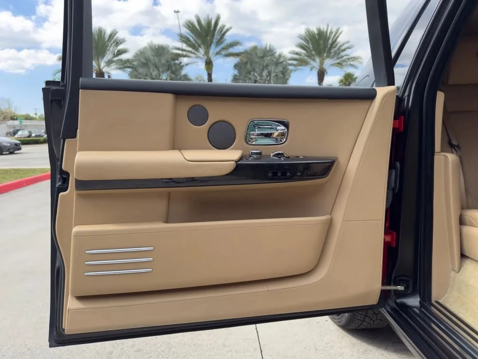2021 Rolls-Royce Phantom VIII - Image 16 of 19