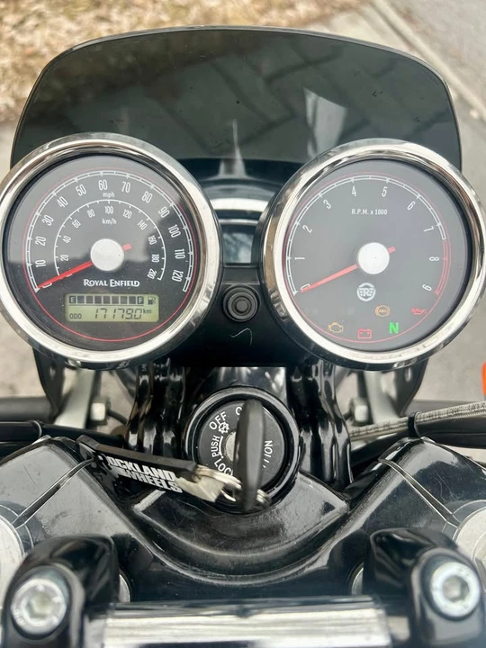 2021 Royal Enfield - Image 2 of 5