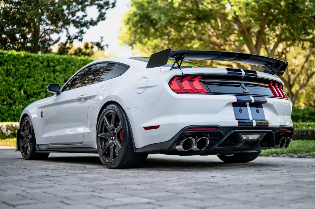 2021 Shelby GT500 - Image 17 of 31