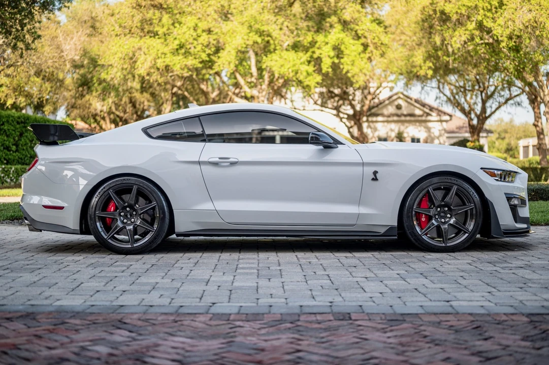 2021 Shelby GT500 - Image 25 of 31