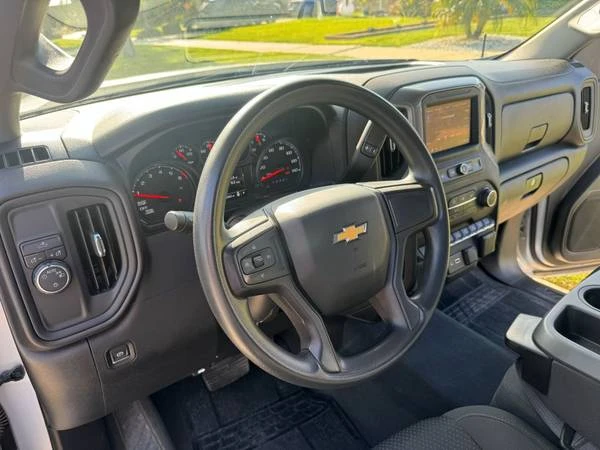2021 Chevrolet Silverado 4th Gen - Image 17 of 21