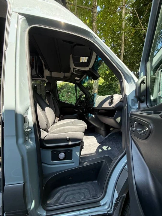 2021 Mercedes-Benz VS30 Sprinter - Image 14 of 19