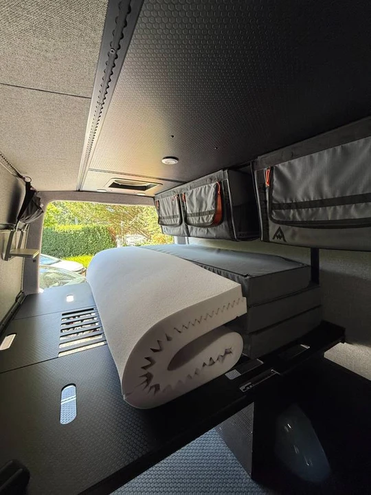 2021 Mercedes-Benz VS30 Sprinter - Image 18 of 19