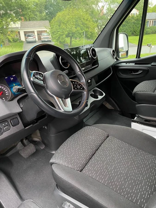 2021 Mercedes-Benz VS30 Sprinter - Image 6 of 14